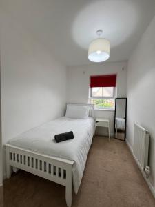 Cozy 3 Bed - Prime Location