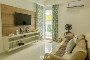In Mare Bali Flat Fiji by Qavi