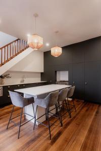 Hjemme= In the heart of Hobart