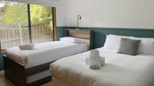 Treetop Retreat - Family Escape with Pool