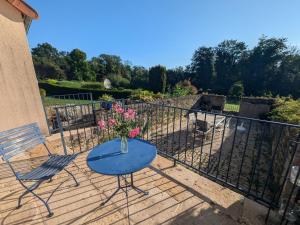 Maisons de vacances Maison charmante a Langres avec Wi-Fi et parking - FR-1-611-43 : photos des chambres