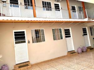 AP Perto do Aeroporto com Ar C, simples e confortável