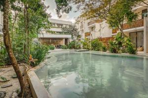 Suite with Private Pool