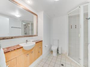 Alex Beachfront Apartment