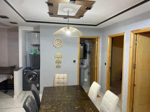 Centrale et proche de la mer