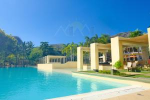 PICO DE LORO Nearest to Pool JACANA Studio Units by SEE Condominiums