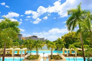 PICO DE LORO Nearest to Pool JACANA Studio Units by SEE Condominiums
