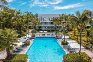 Valentines Resort & Marina - James Cistern