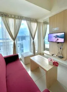 Onebad room - 1 ruang Tv & 1 Kamar tidur at Treepark serpong - Dadap