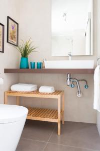 Beautiful Studio in Historic Alfama