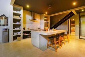 Saanvi 2 BR Private Pool Villa ZN215