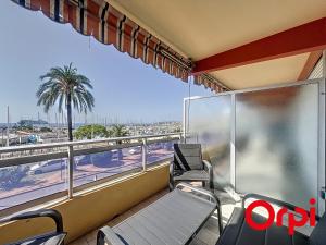 Studio rénové avec terrasse, climatisation et parking à Menton - FR-1-647-42