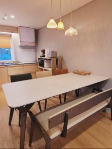 Palmtree Villa Myeongdong 201