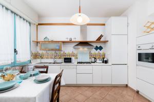 Casa di Vivi 300m from the beach Free Wifi Netflix