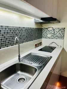 CK Haven Hot Shower WiFi Smart TV Outdoor Garden