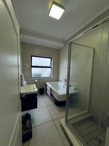 Fourways The William 4km to monte casino