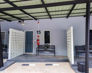 ไอวี่ ดีลักซ์ รีสอร์ท