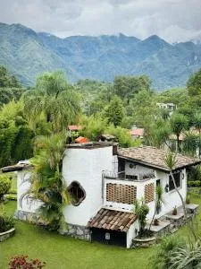 Tranquila cabaña con arroyo a orillas de Orizaba - Aljojuca