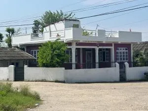 Nijgadh Purantol House - Heṭauḍā