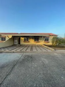 Acogedora casa - Maturín