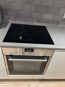 One Bedroom in Royal Wharf, Close to City Airport