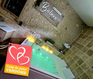Appartements Loft Suite de luxe - Jacuzzi - SPA - Balneo Vendome : photos des chambres
