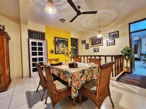 Rashmi Cottage - 4 BHK Villa with Serene Valley Views