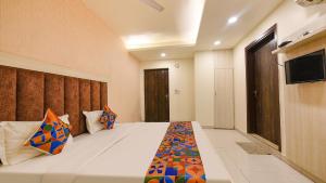 Hotel Seventh Heaven