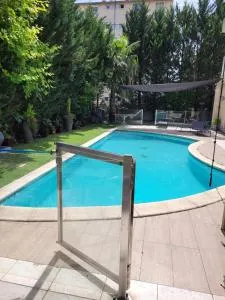 Villa piscine confort, barbecue 4 etoiles - Saint-Jérôme