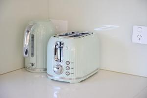 6Br near Schofield Rousehill Centre