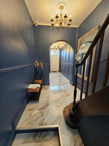 Appartements G2 Joli 2 pieces calme RDC cote jardin centre Angouleme : photos des chambres