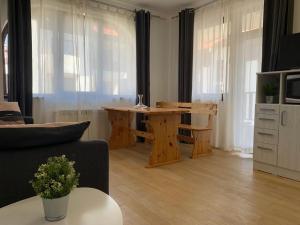 Flora Clover One Bedroom Apartment nr. 18