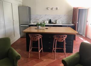 Appartements Charmant appartement en rdc dans chateau avec parc : photos des chambres