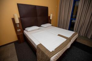 Formula 1 Motel