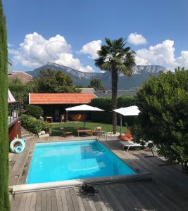 Maisons de vacances Gite avec piscine chauffee & aires de jeux pour enfants : photos des chambres
