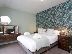 Llys Owain comfortable Cottage - Pass the Keys