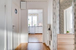 Guestly Homes - 4BR Villa with 3 Levels & Sauna