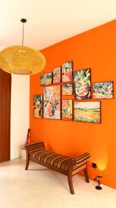 Casa de Jingga - KBP with Aesthetic Pool, Fun for Family & Friends, Near Whoosh High Speed Train