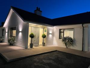 The Hillcrest, Luxury Accommodation in Castleblayney Town