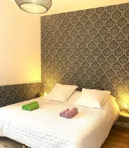 CH1- MANOIR DU MOULINIER - Campagne - Calme - Petit-déj inclus - Table d'hôte sur réservation - Parking gratuit - Paulx