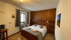 Double or Twin Room with Garden View