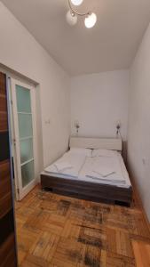 Apartment Krakovska 20