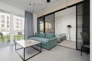 Jasny Apartament z Ogrodem i Parkingiem na Przedmieściach Warszawy by Noclegi Renters - 皮瑟兹诺