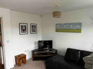 2 Bedroom Eco House with South Facing Balcony