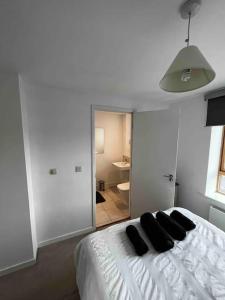 2 Bedroom Eco House with South Facing Balcony