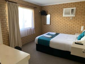 Aspley Pioneer Motel
