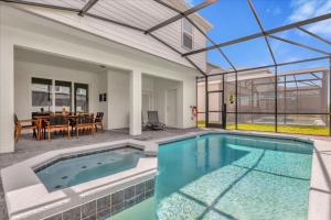 7 Bd 5 Ba Windsor Cay 1285 Er