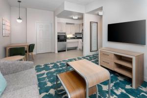 Suite with Two Double Beds - Mobility Access/Non-Smoking room in Homewood Suites by Hilton Buffalo/Airport