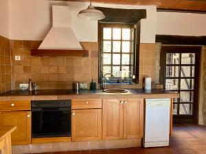 Stone House in Wine Territory