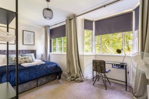 Beautiful Bluejay Escape - 1 Bed Apartment with Free WiFi in the Heart of the City By Kozmo Properties